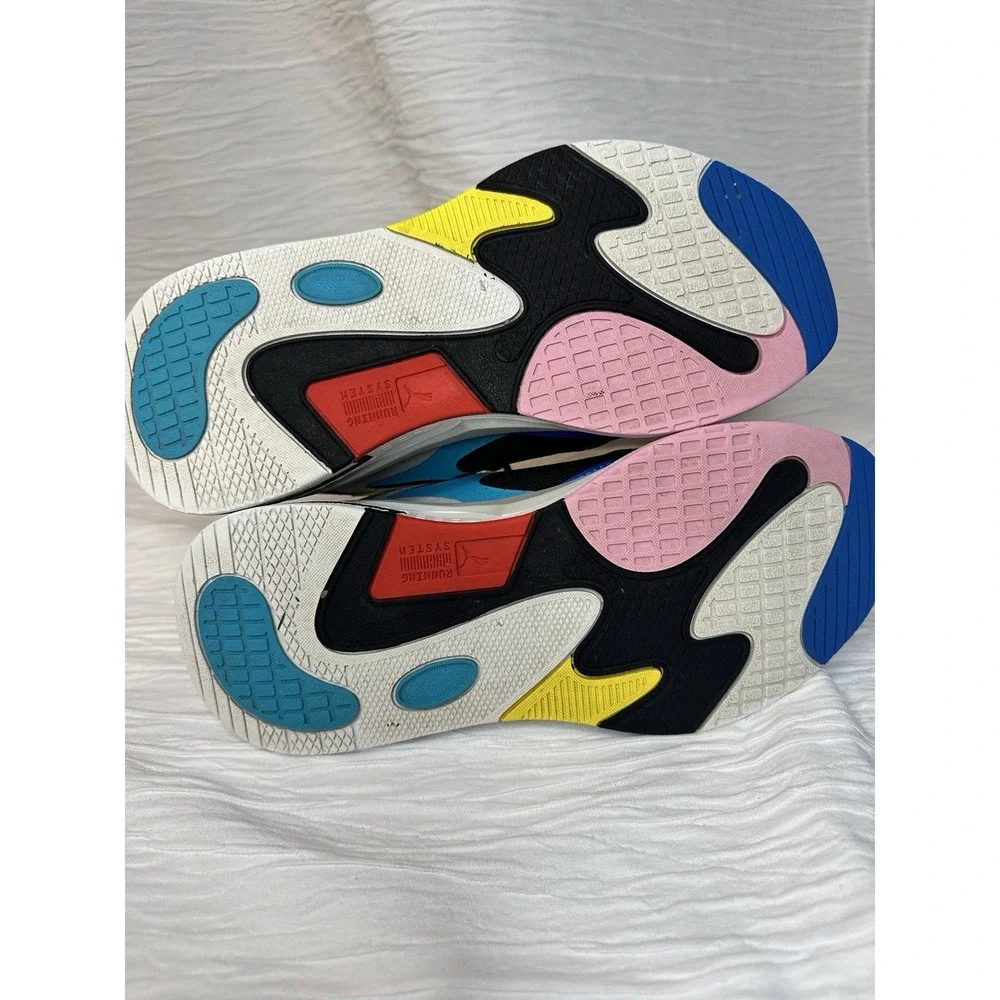 Puma RS-Fast International Flags Big Kids Size 5C Sneaker-No‎ Inside Soles
